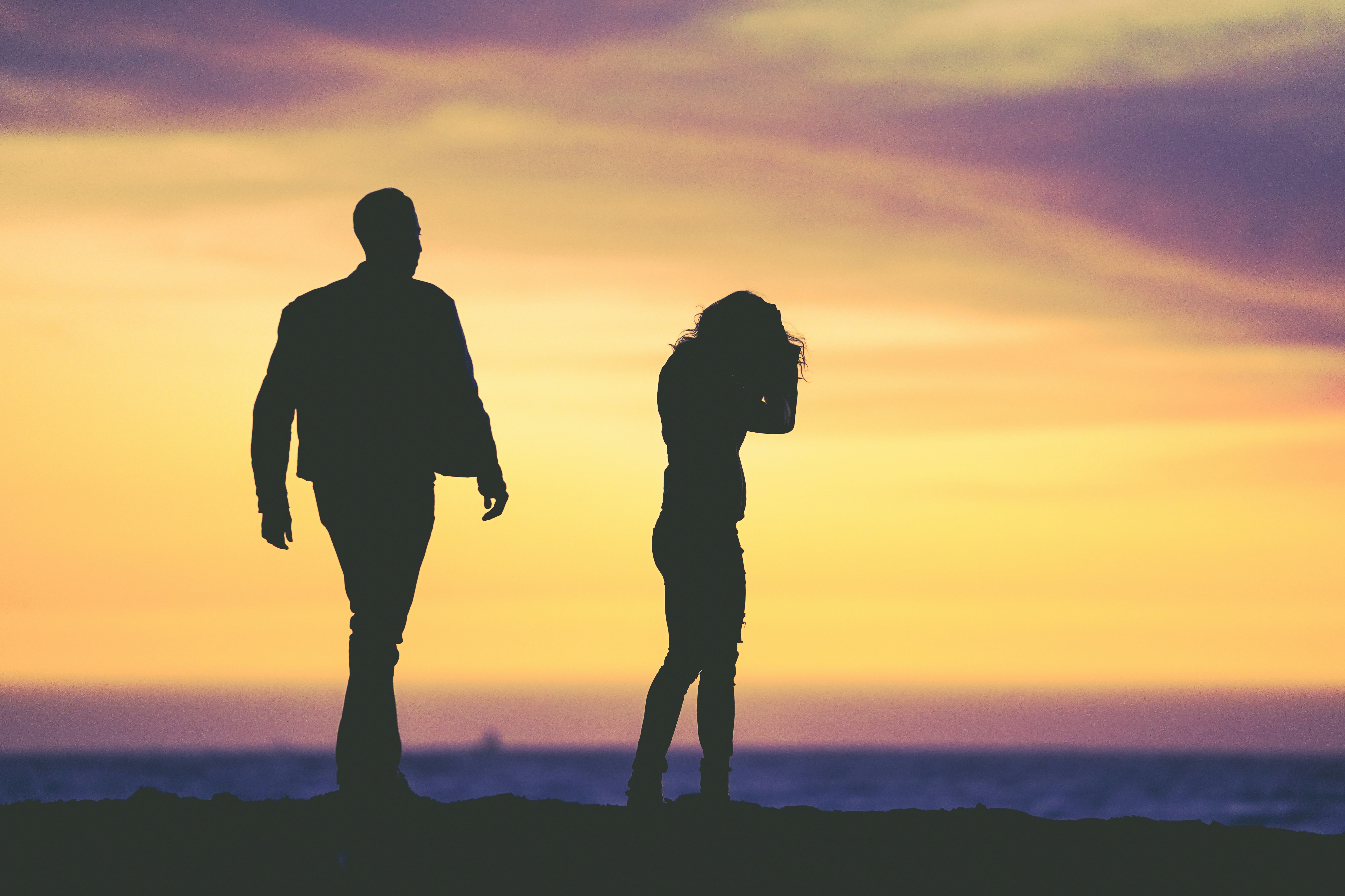 How to Spot a Fake Dating Profile Photo (Before You Get Hurt)